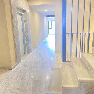 apartments building entrance finishing specs in lakeview residence new cairo